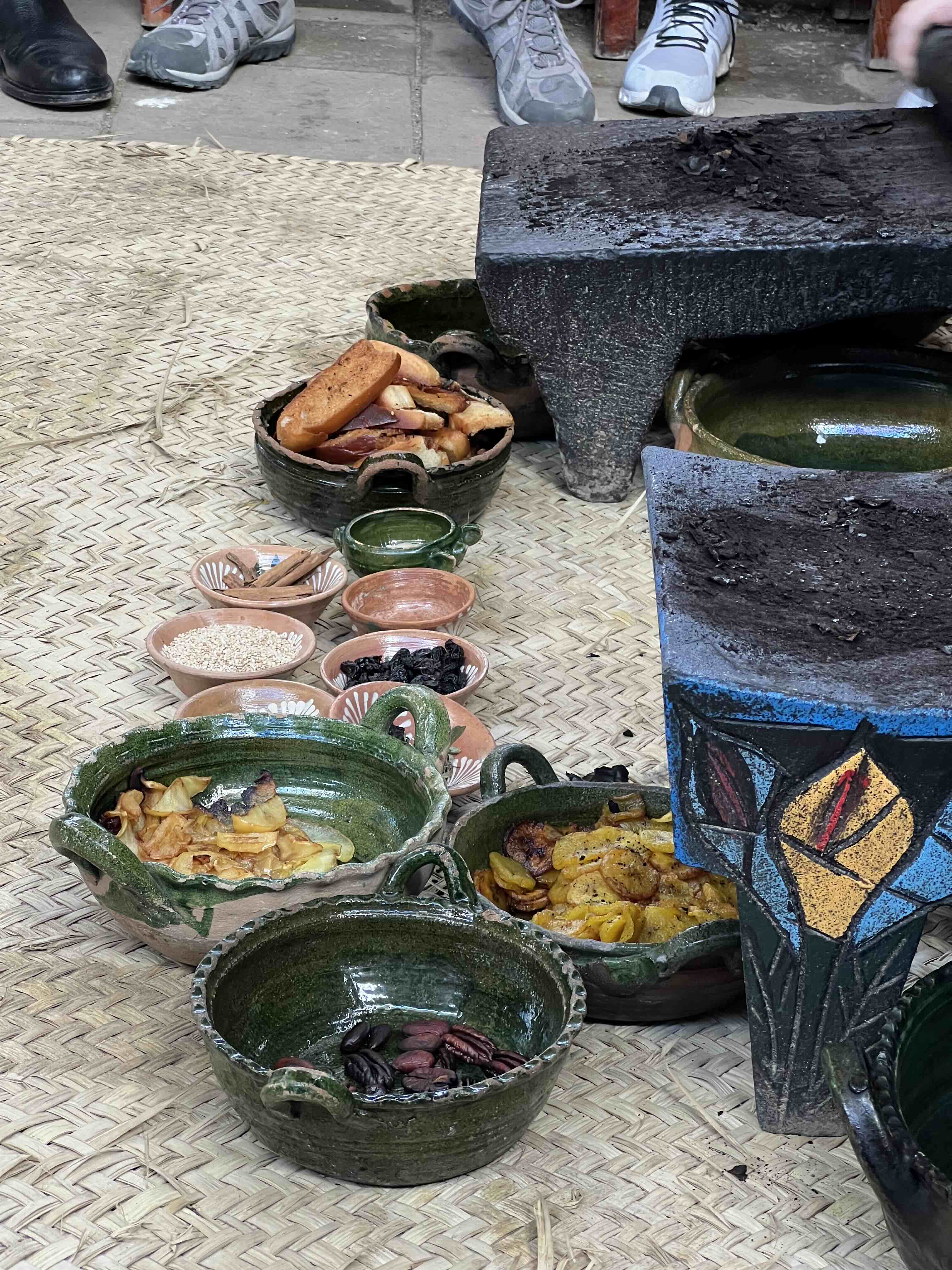 ingredients to grind on metate